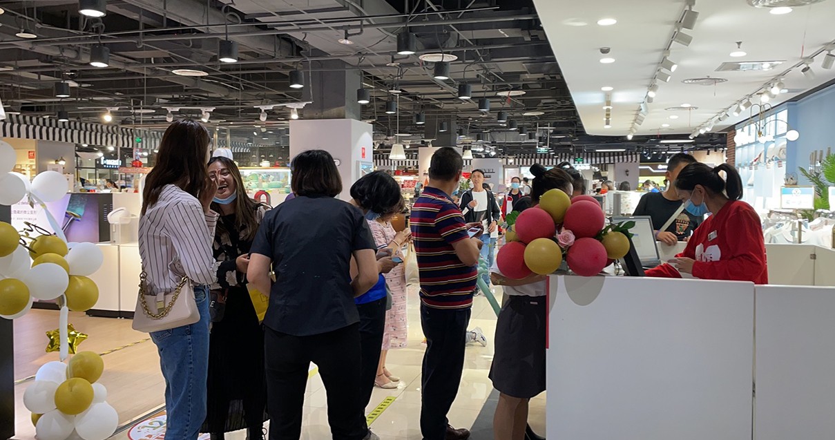 昆明利来国国际最给力的老牌百货