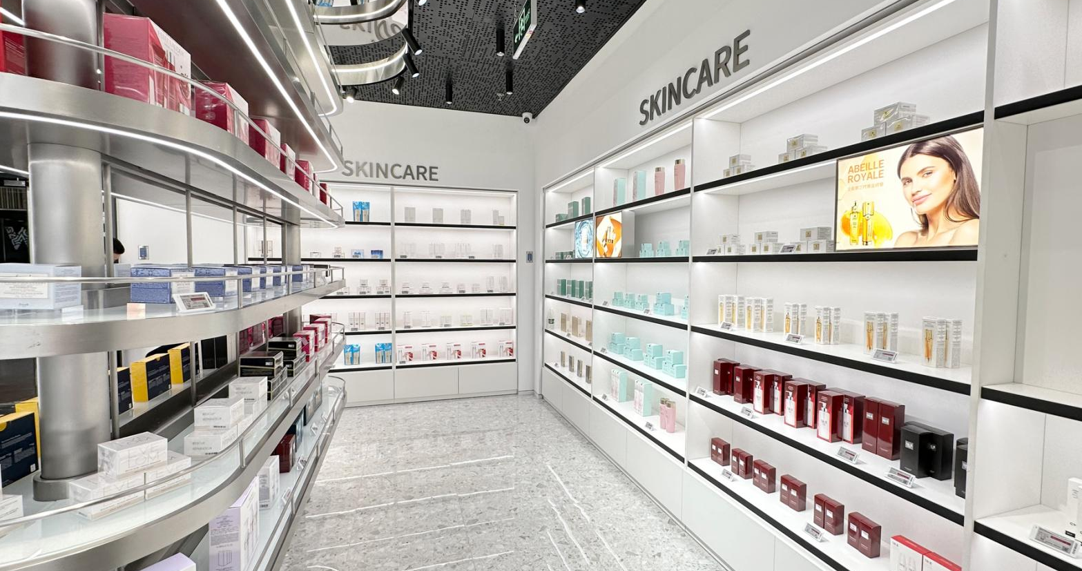 利来国国际最给力的老牌全球购跨境体验店北京燕莎奥莱店